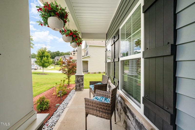 140 Ravano Dr, Clayton, NC 27527