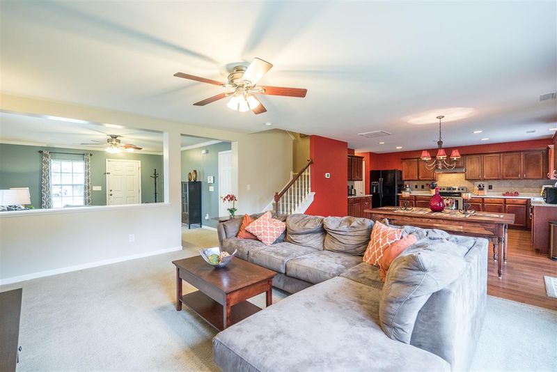 140 Sleeper Car Ln, Garner, NC 27529