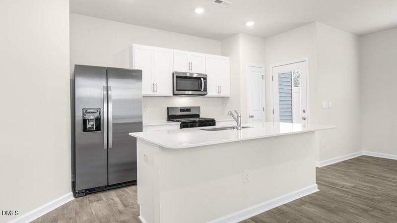 140 Starlight St, Sanford, NC 27330