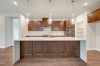 140 Sunny Gln Ct, Fuquay Varina, NC 27526