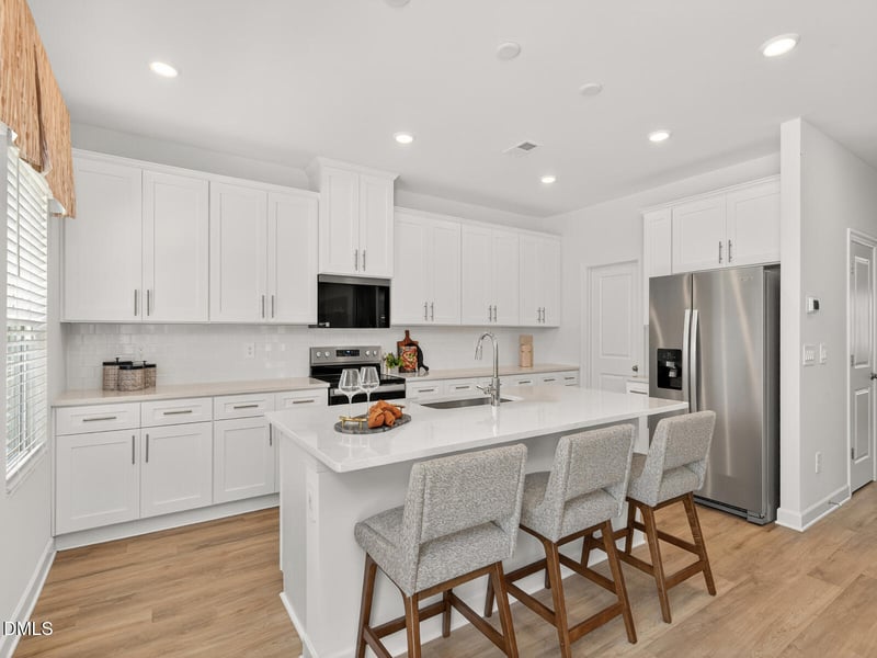 140 Thistle Patch Pl, Angier, NC 27501