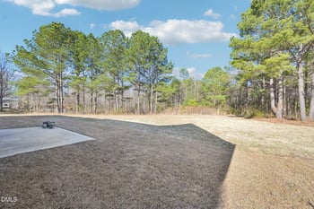 140 Thorntons Creek Dr, Erwin, NC 28339