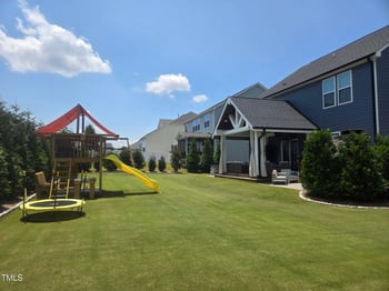 140 Tisbury Dr, Holly Springs, NC 27540