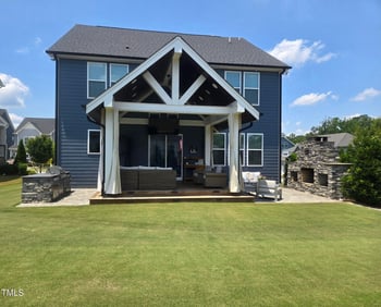 140 Tisbury Dr, Holly Springs, NC 27540