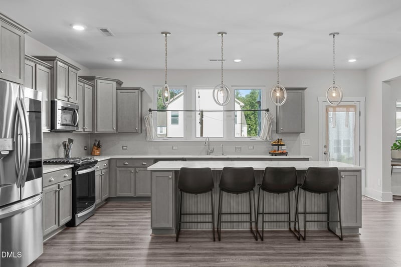 1400 Addison Lake St, Fuquay Varina, NC 27526