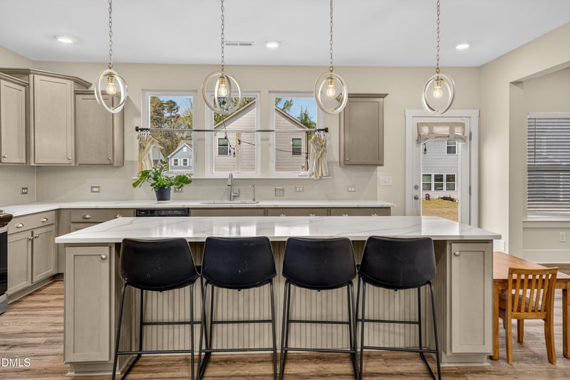 1400 Addison Lake St, Fuquay Varina, NC 27526