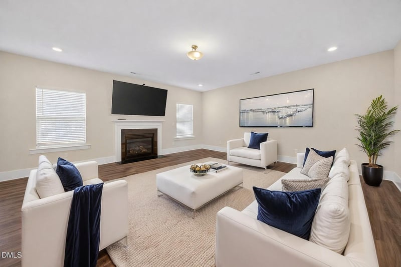 1400 Addison Lake St, Fuquay Varina, NC 27526