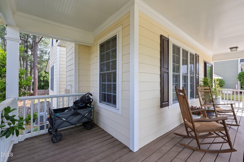 1400 Applethorn Dr, Apex, NC 27502