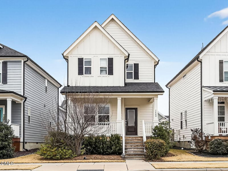 1400 Big Falls Dr, Wendell, NC 27591