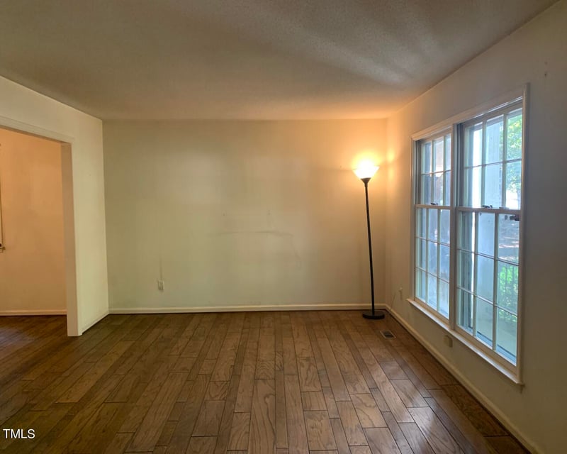 1400 Brigham Rd, Chapel Hill, NC 27517