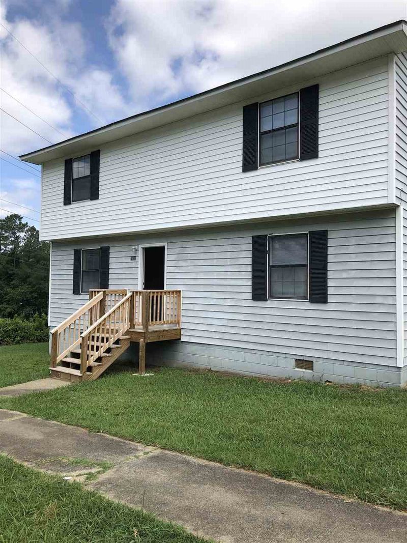 1400 Cherrycrest Dr, Durham, NC 27704