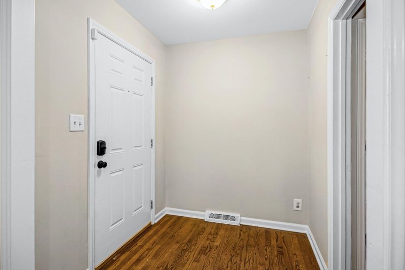 1400 E Davie St, Raleigh, NC 27610