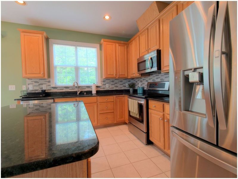 1400 Fairfax Woods Dr, Apex, NC 27502