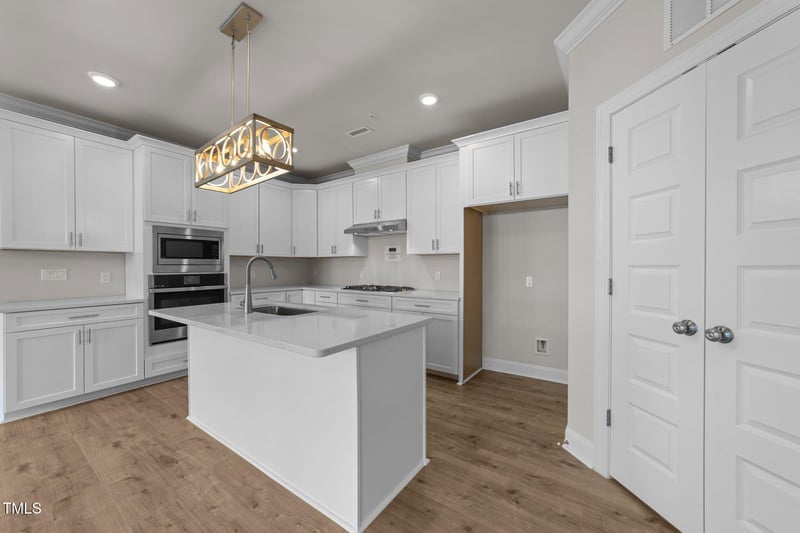1400 Gathering Park Cir #203, Cary, NC 27519