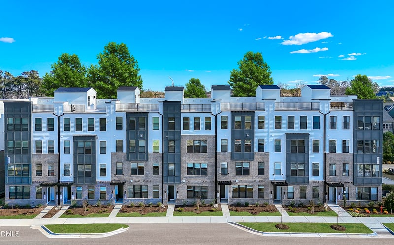 1400 Granholm Rd #308, Cary, NC 27519