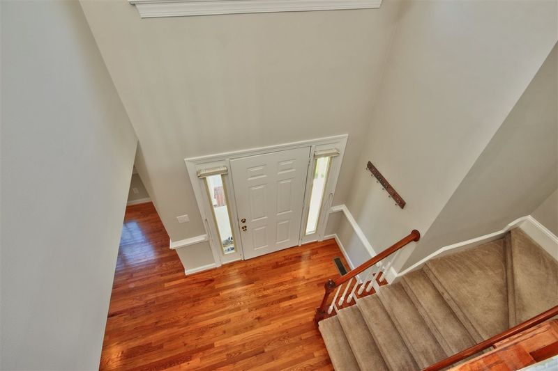 1400 Rainesview Ln, Apex, NC 27502