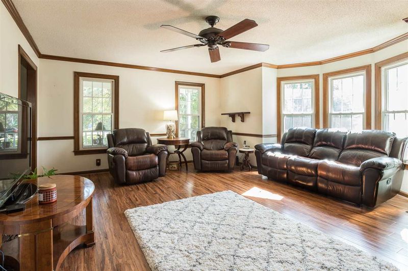 1400 Rockwood Downs Dr, Wendell, NC 27591