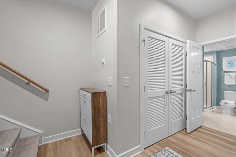 1400 Terminus Ct, Cary, NC 27519