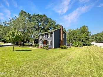 1400 Woods Creek Dr, Garner, NC 27529