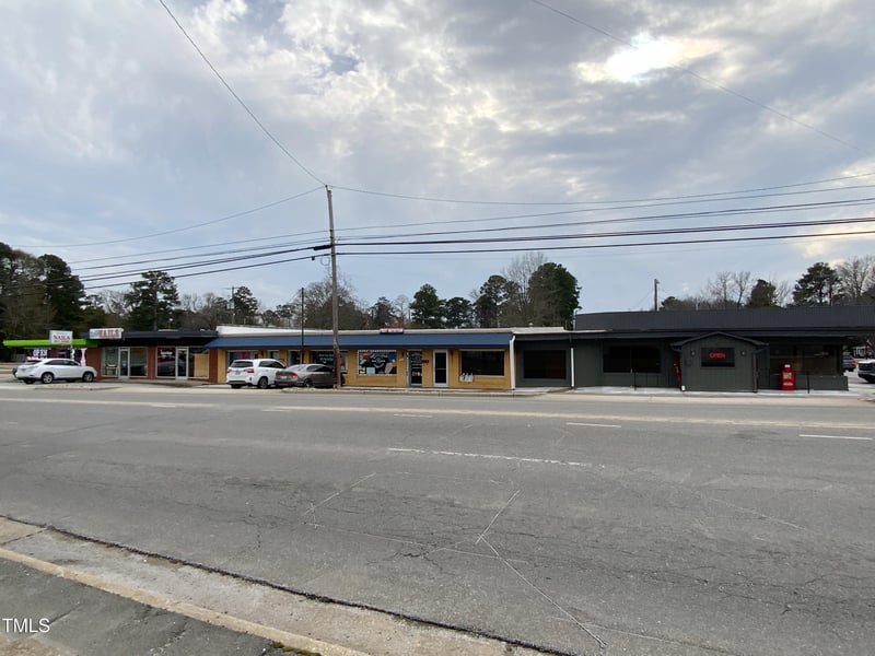 1401-1415 Cumberland St, Dunn, NC 28334