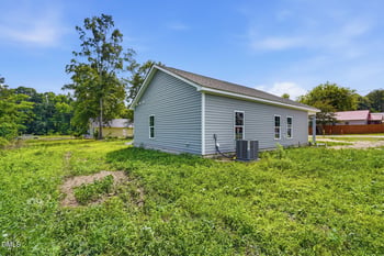 1401 14th St, Lillington, NC 27546