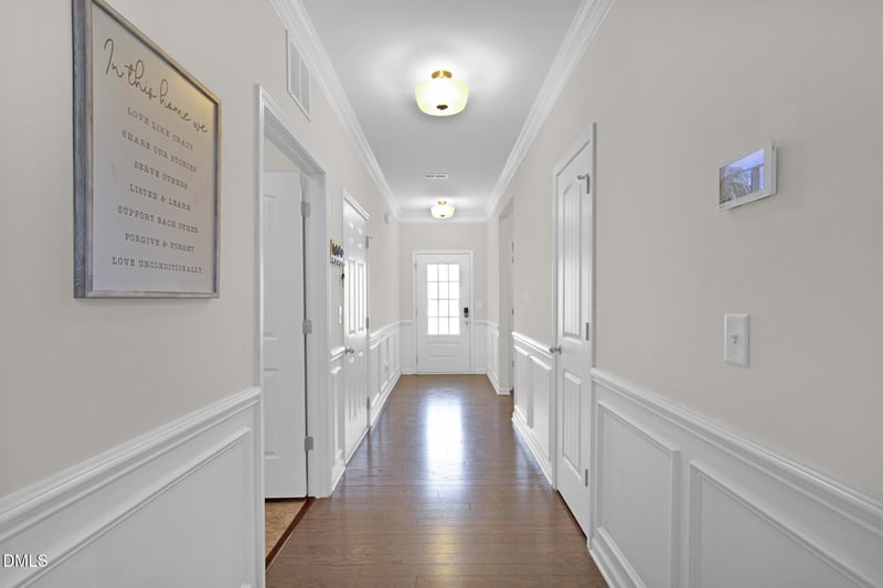 1401 Abercorn Ln, Sanford, NC 27330