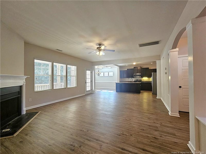 1401 Cadney Ct, Fayetteville, NC 28314