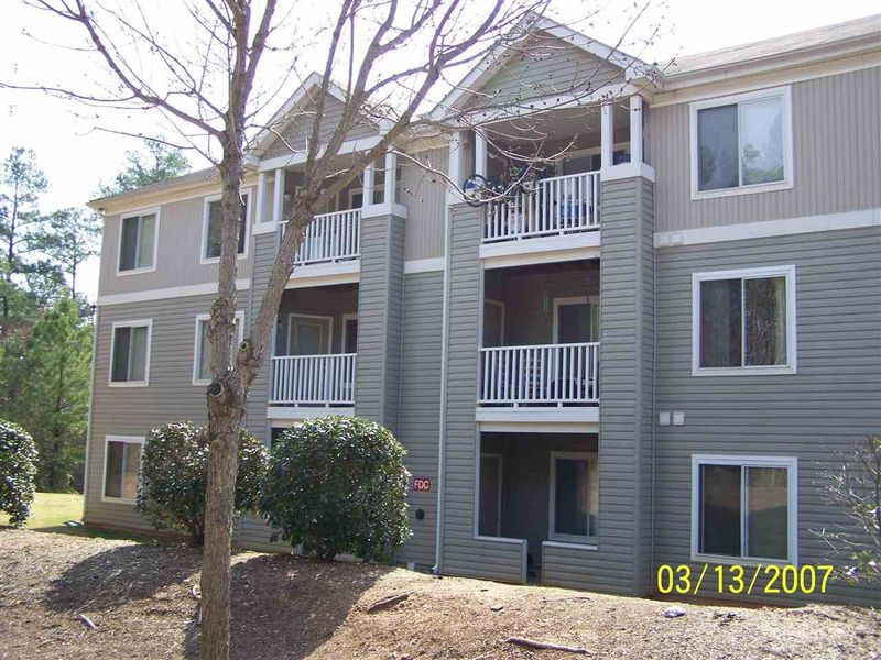 1401 Collegiate Cir #101, Raleigh, NC 27606