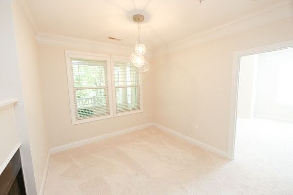 1401 Coopershill Dr #208, Raleigh, NC 27604