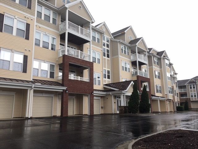 1401 Coopershill Dr #210, Raleigh, NC 27604