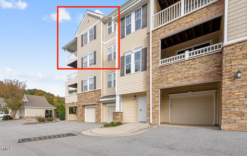 1401 Coopershill Dr #302, Raleigh, NC 27604