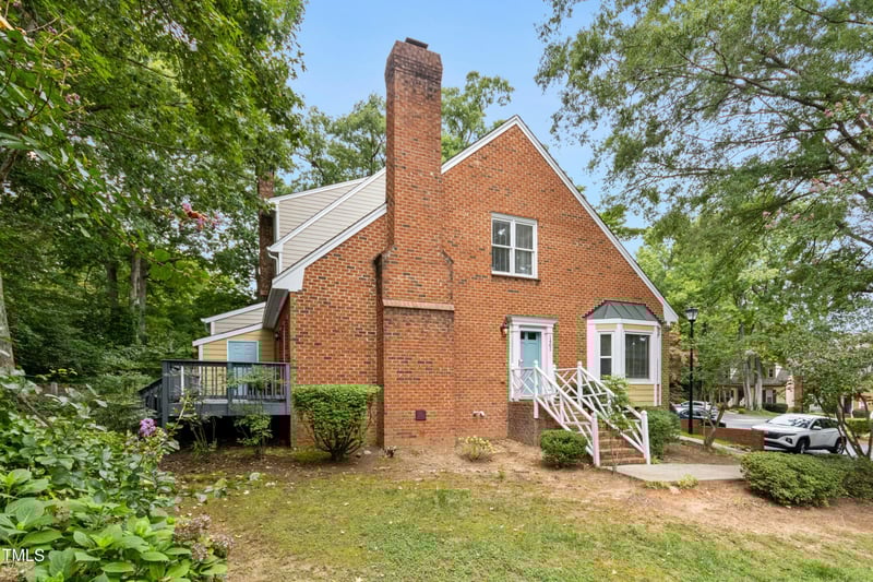1401 Fowlkes Pl, Raleigh, NC 27612