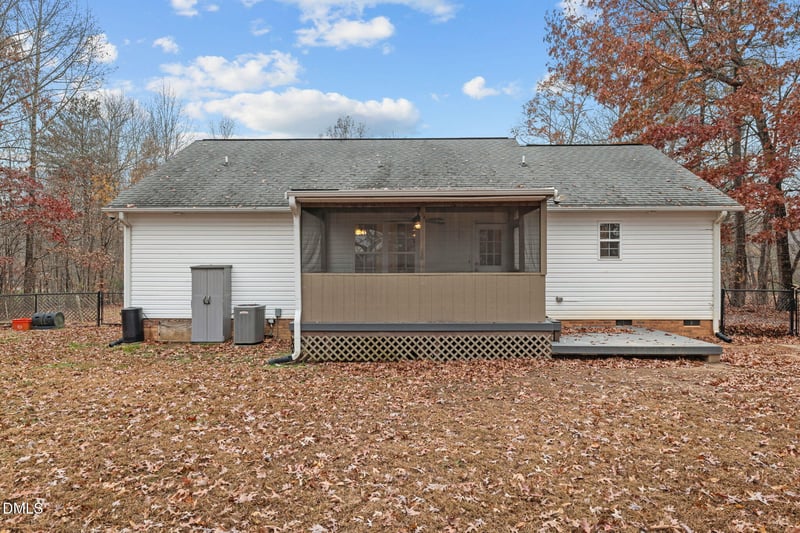 1401 High Ridge Dr, Mebane, NC 27302