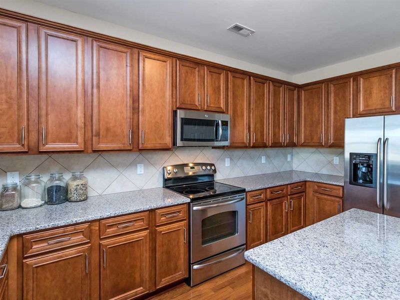 1401 Kingman Dr, Knightdale, NC 27545