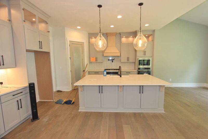 1401 Kinnesaw St, Wake Forest, NC 27587