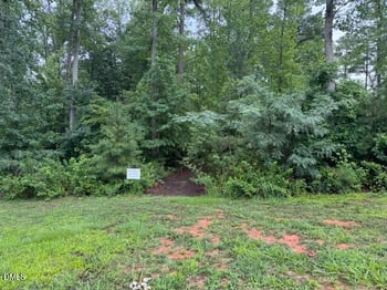 1401 Lake Adventure Ct, Raleigh, NC 27613