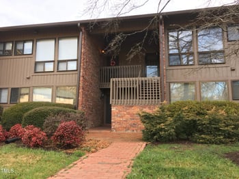 1401 Oak Tree Dr, Chapel Hill, NC 27517