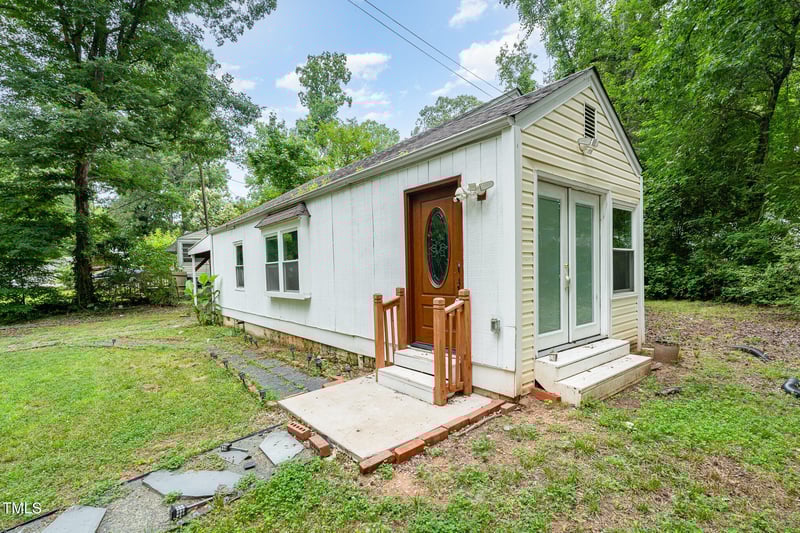 1401 Robinhood Rd, Durham, NC 27701