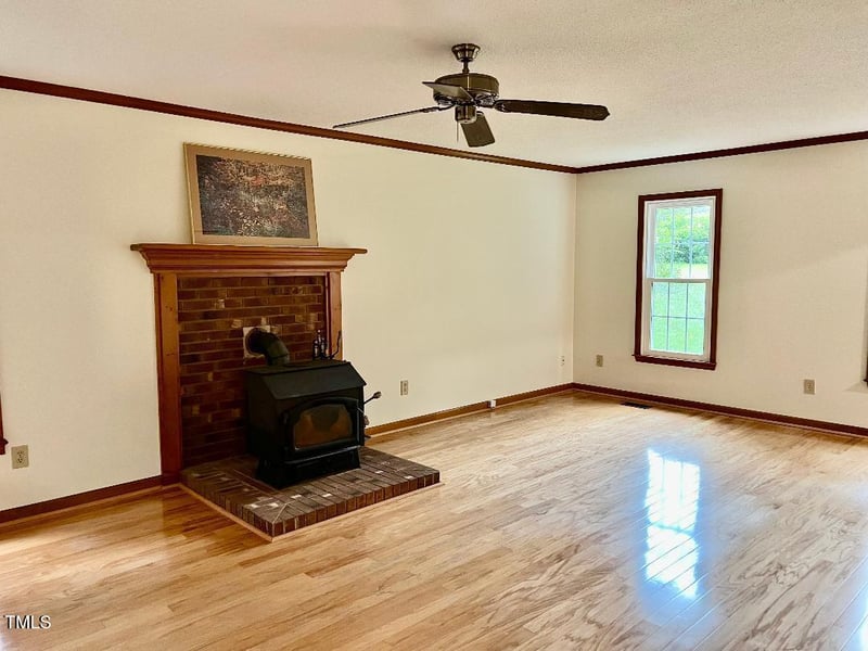 1401 Roy Averette Dr, Raleigh, NC 27603