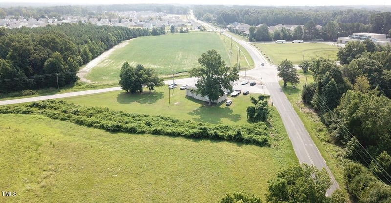 1401 Shepard School Rd, Zebulon, NC 27597