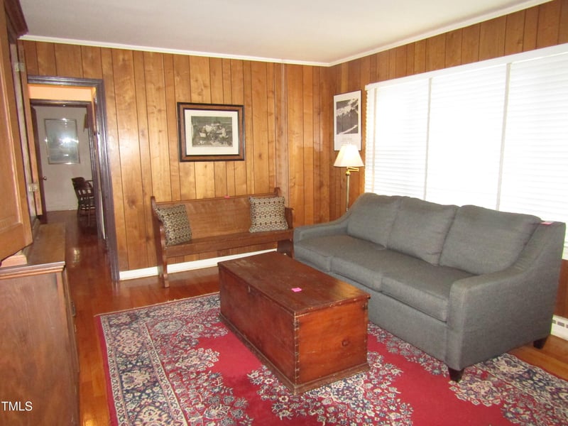 1401 Woodland Ave, Sanford, NC 27330