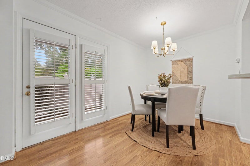 1402 Barton Place Dr, Raleigh, NC 27608