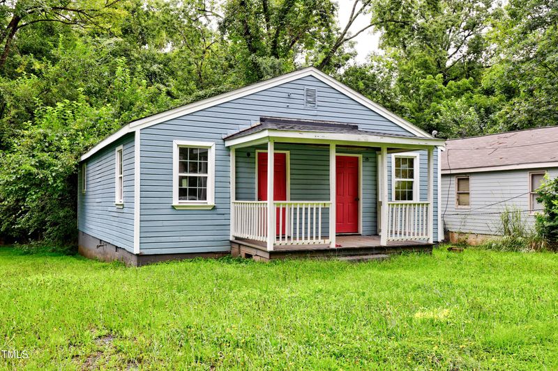 1402 Calvin St, Durham, NC 27701