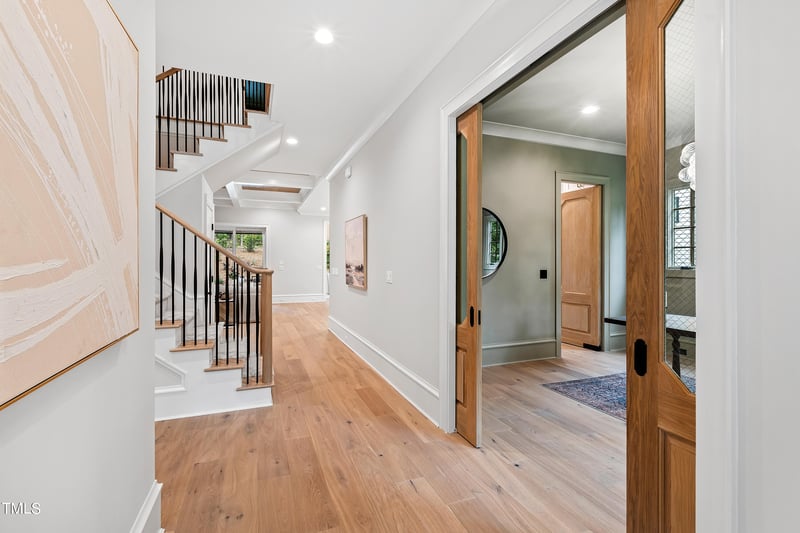 1402 Hunting Ridge Rd, Raleigh, NC 27615
