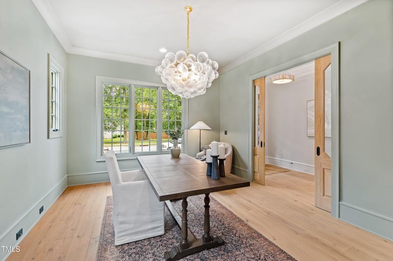 1402 Hunting Ridge Rd, Raleigh, NC 27615