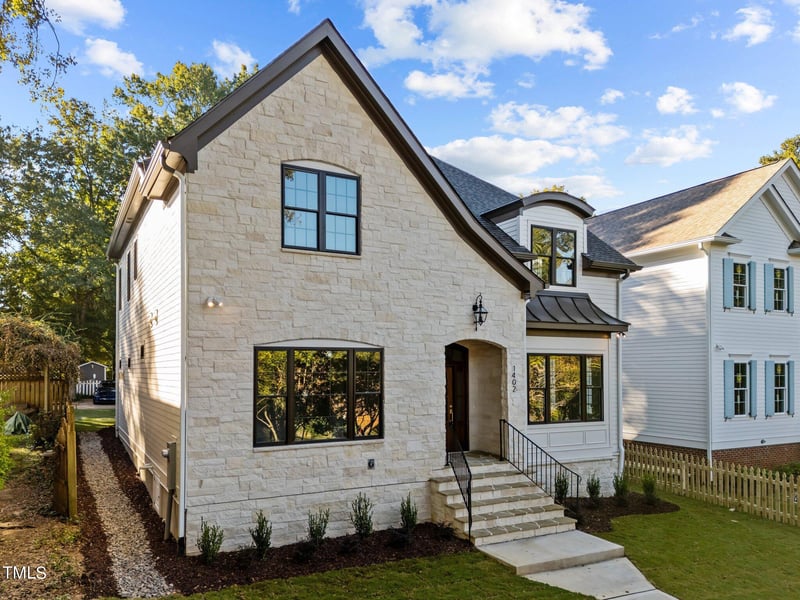 1402 Mordecai Dr, Raleigh, NC 27604