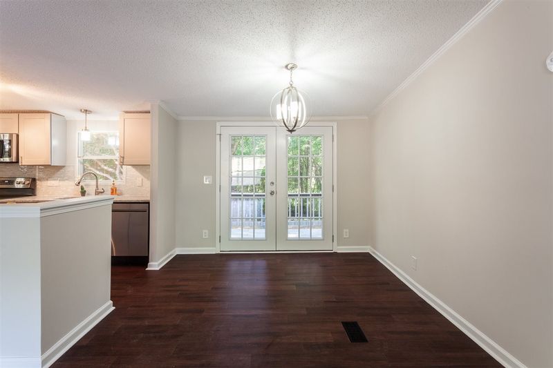 1402 Pennock Rd, Durham, NC 27703