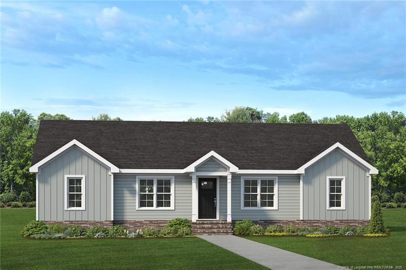 1402 Pennsylvania Ave, Sanford, NC 27332