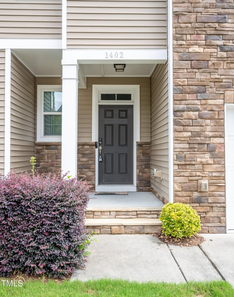 1402 Southpoint Trl, Durham, NC 27713