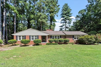 1402 Spring Ln, Sanford, NC 27330